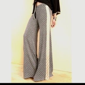 ELLA MOSS Sun Tile Palazzo Pants